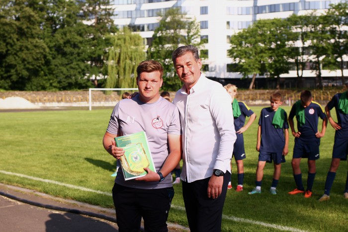 СДЮСШОР &quot;Прикарпаття&quot; – чемпіон ДЮФЛІФО U-14