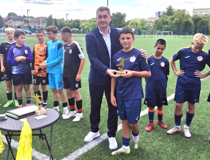 СДЮСШОР &quot;Прикарпаття&quot; – чемпіон ДЮФЛІФО U-13