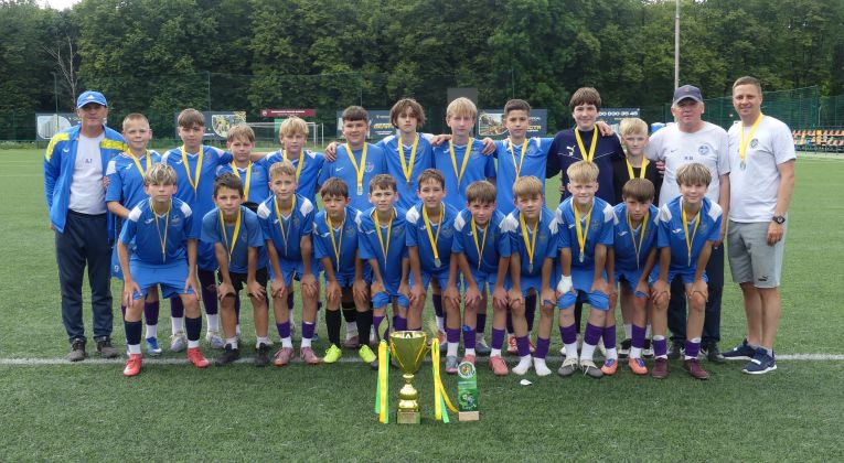 "Ліцей-Вікторія" – чемпіон ДЮФЛІФО U-13